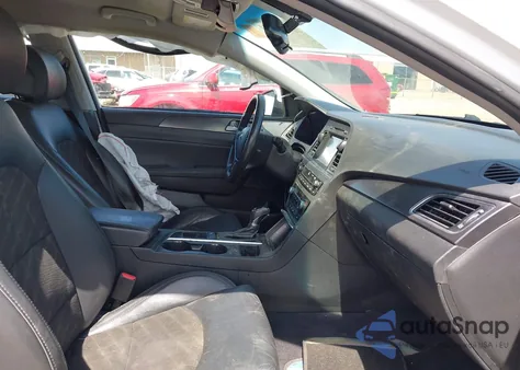 2017 Hyundai Sonata Sport z USA, uszkodzony, nr VIN 5NPE34AF1HH549826